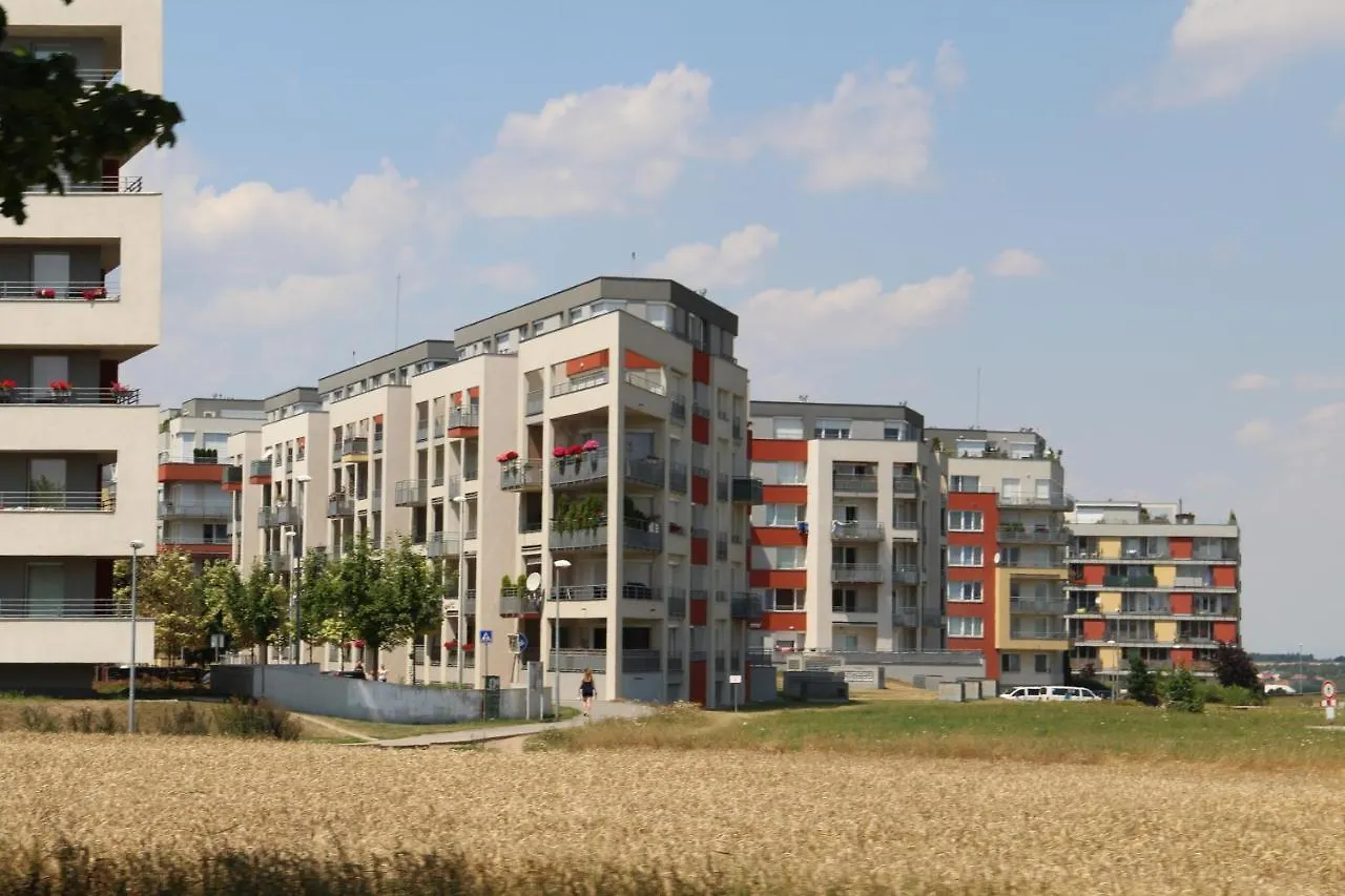 Element Prag Airport Apartment