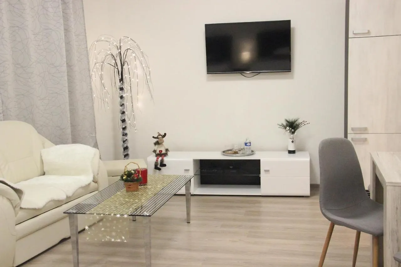 Element Prag Airport Apartment